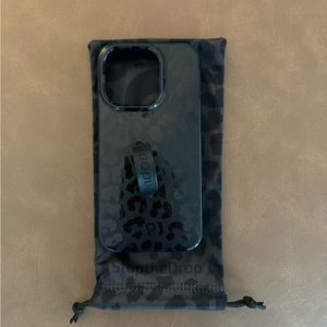 Loopy iPhone 15 Pro Case